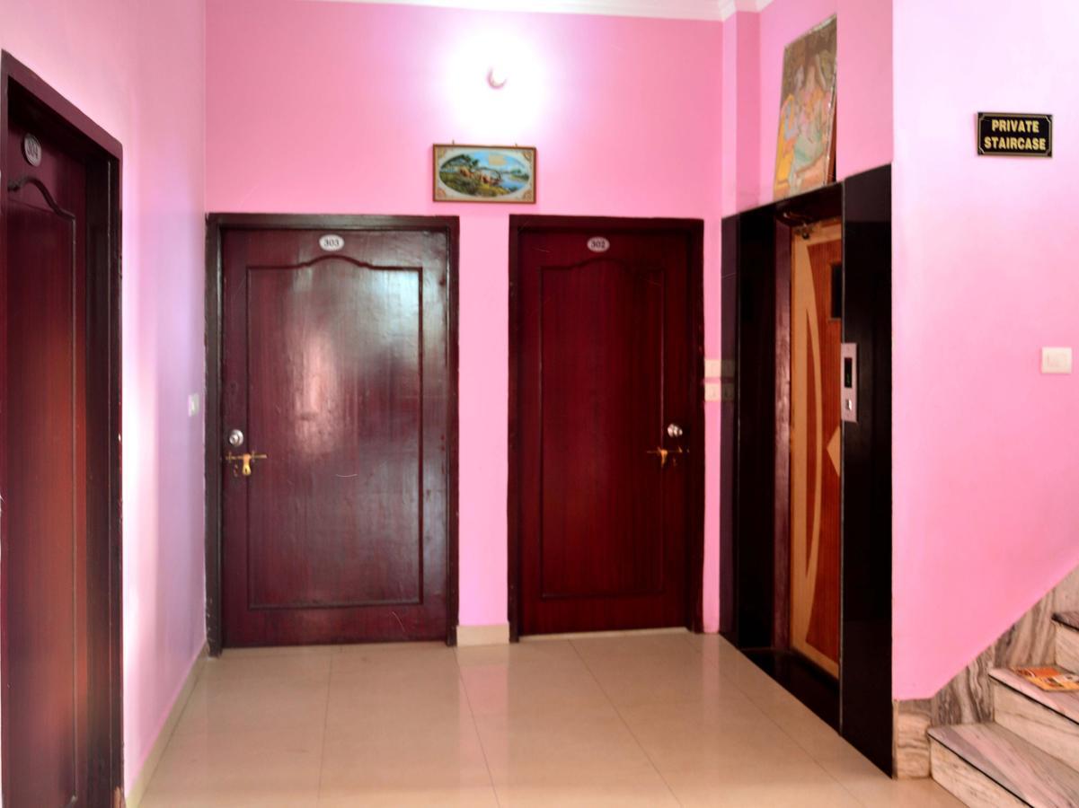 Oyo 6179 Hotel Aarjee Crescent Jaipur Bagian luar foto